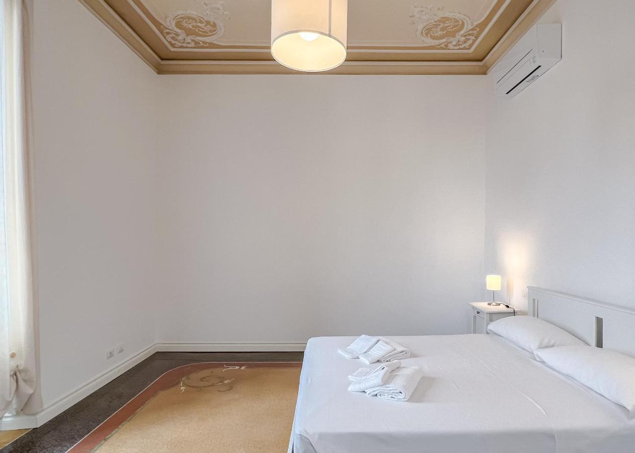 Appartamenti In Villa Del '900 Varazze Eksteriør billede